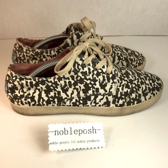 Toms black and white pattern sneakers - Picture 1 of 8